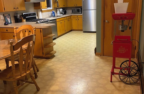 St. Marys House | Tranquil 3-bedroom house with WiFi in Saint Marys