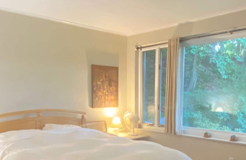 Scarsdale House | Tranquil 3Bedroom Oasis close to everything