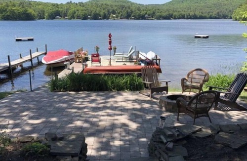 Diamond Point Cabin | "TROUT LAKE PARADISE"- Lakefront Property