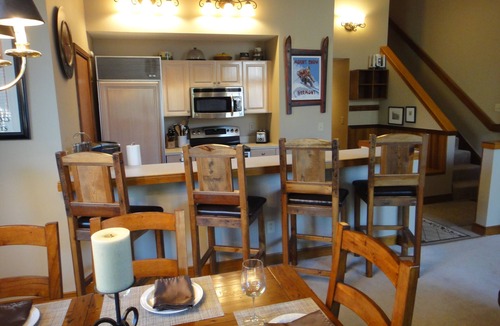 West Dover Condo | True Ski In/Ski Out 3 Bedroom End Unit Directly On Mount Snow