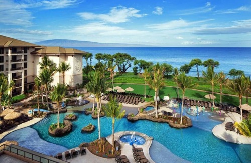 Kaanapali Villa | Two-Bedroom Villa with Balcony, Resort View and Adapted Tub