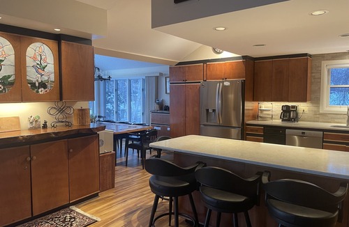Newport Center House | Unforgettable Jay Peak Area 5 BR Family Home Located On Lake Memphremagog