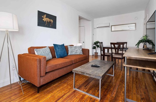 Ventnor City Apartment | Unique 1BR with Deck and Parking 4 blocks to Beach