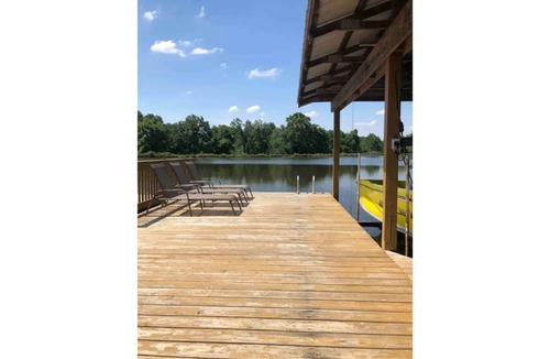 Carbon Hill Cabin | Unique Private Lake at Yellow Dog Lake Cabins