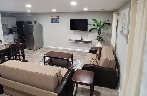 Odenton House | Upscale 1 Bedroom Basement Apartment