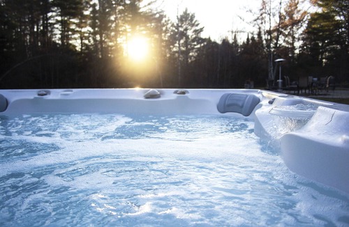 Shrewsbury House | Upscale 4 Season Killington/Okemo Retreat with Hot Tub