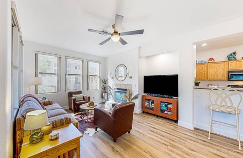 Kierland Condo | 116 m² Condo ∙ 2 bedrooms ∙ 6 guests