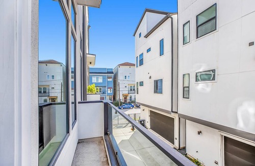 Washington Ave./ Memorial Park House | 232 m² House ∙ 2 bedrooms ∙ 4 guests