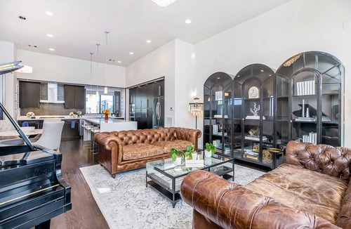 Washington Ave./ Memorial Park House | 232 m² House ∙ 2 bedrooms ∙ 4 guests