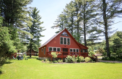 Wells House | Vacation Home-Family FriendlynOnly Two Summer Weeks Left!