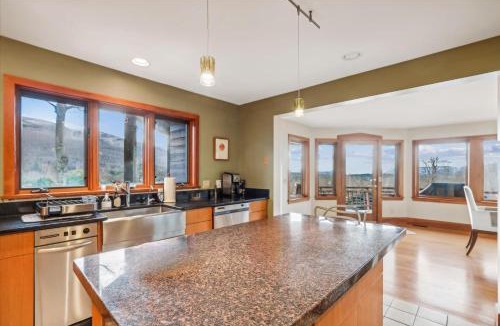 Stowe Hollow House | Valley View