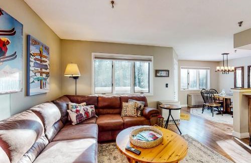 Stratton Mountain Apartment | Vantage Point #8