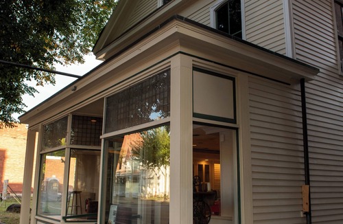 Bennington Apartment | Vermont Downtown Oasis - Two Bedroom in Picturesque Downtown