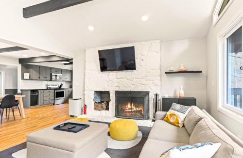 Winhall Ski Chalet | Vermont Escape near Stratton with Hot Tub, Game Room, Fireplace & Pond Views