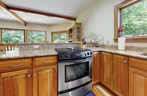 Ludlow House | Vermont Serenity By Okemo 5 Bedroom Home