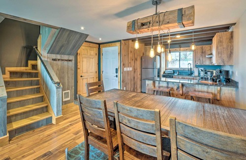 East Burke Condo | Versatile Condo: Balcony, Bike Trails On-Site