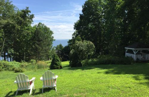 Lincolnville Bed & Breakfast | Victorian by the Sea
