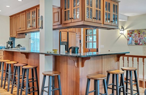 Woodstock Apartment | Views! Sauna Historic - Woodstock Riverside Escape