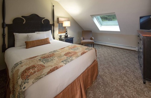 Brownsville Villa | Villa ∙ 3 bedrooms ∙ 8 guests