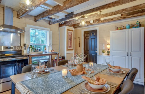 Falmouth House | Walk to Beach: Historical Fredericksburg Home