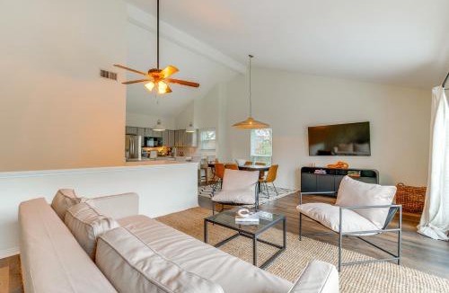 April Sound House | Walk to Lake Conroe Family-Friendly Getaway!
