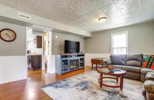 Crisfield House | Walk to Main Street Family-Friendly Crisfield Gem