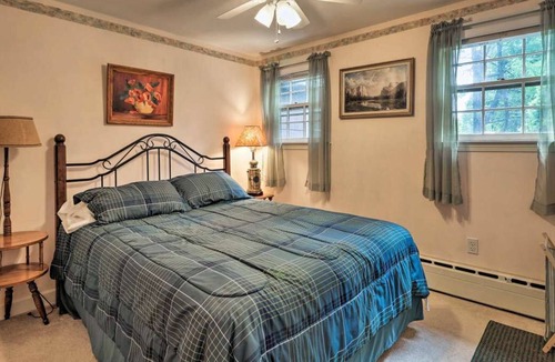 Saybrook Manor House | Walk to Private Beach - Vacation Beach House in Old Saybrook