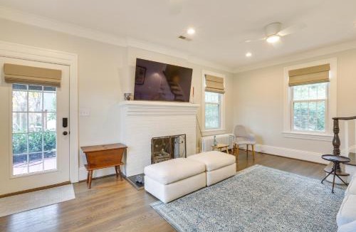 Roanoke House | Walk to Roanoke River Greenway Mountain-View Home
