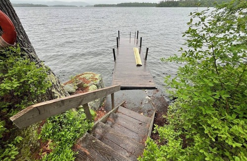 Holderness Cottage | Water's Edge Cottage with gorgeous lake views