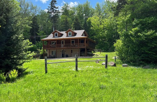 West Dover Cabin | Waterfalls-View-Pond. Secluded Vermont Log Cabin at Mount Snow. EV Outlet