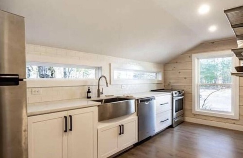 Thompson's Point House | Waterfront, BIG SEBAGO LAKE, 30 Minutes to Shawnee Peak Near Sebago State Park!