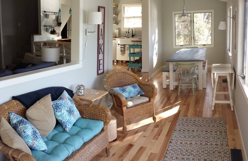 Unity House | Waterfront home with magnificent sunsets on tranquil lake