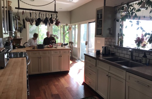 Norwalk House | Waterfront Private Beach community. 21.8K Jul/Sept. 9.6K Oct./Apr. 1 Month Min.