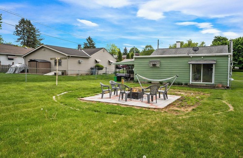 Allentown House | Welcome to Juniata! King Size Bed, Wifi, New