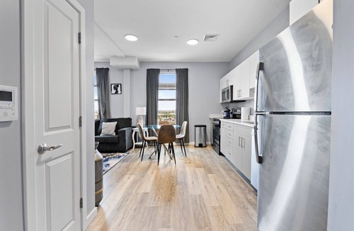 Everett Apartment | Welcoming 1BR Near Encore Boston 7773