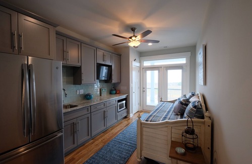 Oak Island House | West End, Oceanfront, Heated Pool, Hot Tub, Elevator, Dogs OK, October discount!