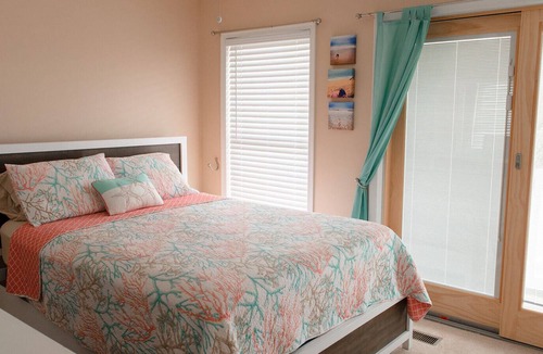 West Hampton Dunes House | Westhampton Beach, 4 Bdrm House with Beautiful Water Views