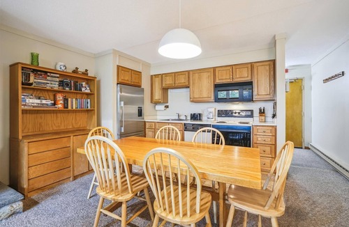 Central Vermont- Killington Condo | Whiffletree E8: 3-Bedroom Condo with Ski Access, Shuttle, and Fireplace