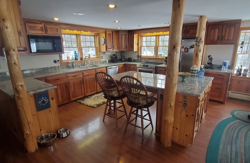 Whitefield House | White Mountain Lakefront Retreat