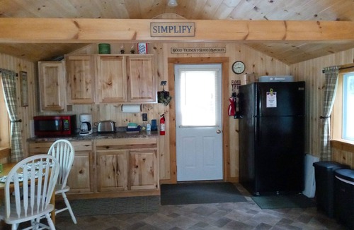 Woodsville Cabin | White Mountain scenic river camp with cozy cabin