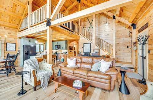 Jefferson Cabin | White Mtn Views: Idyllic Log Cabin in Jefferson!