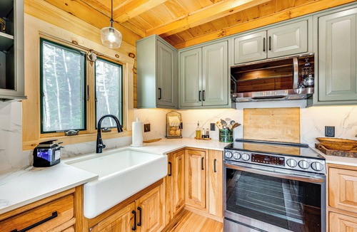 Jefferson Cabin | White Mtn Views: Idyllic Log Cabin in Jefferson!
