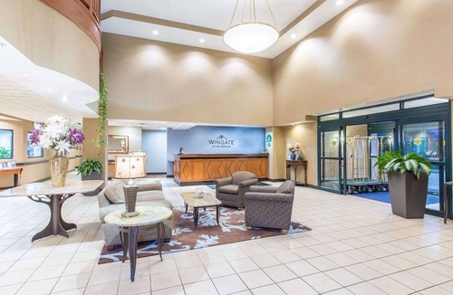 Lexington Hotel | Wingate by Wyndham (Lexington, VA)