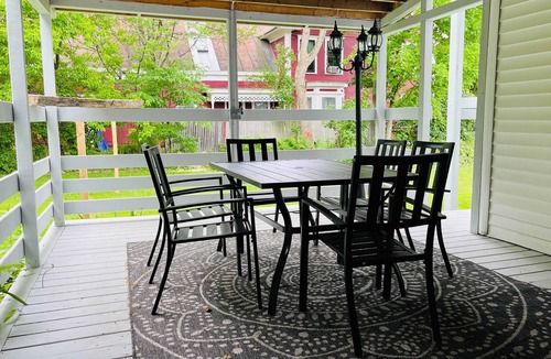 Bridgewater Apartment | Woodstock Suite | 10 Min to Mountains |A/C| Hiking