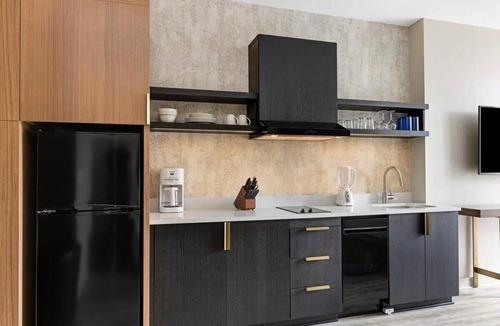 Downtown Atlanta Condo | Wyndham Atlanta Resort | 3BR/3BA King Pres Suite
