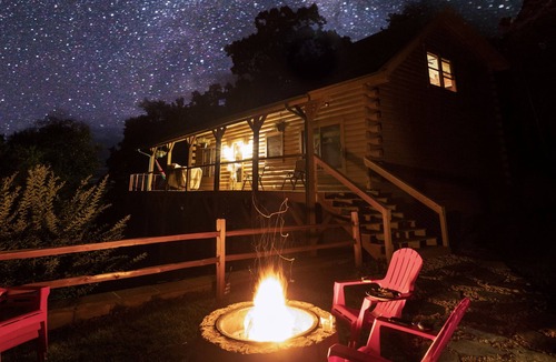 Marion Cabin | Your Mountain Getaway: 3 BR Log Home with Scenic Views on Private 2 Acres