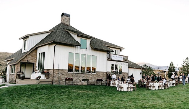 Breathtaking Cottage with Hot-tub in Eagle Mountain, Utah