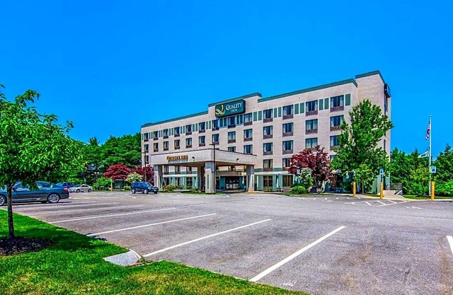 2-Star Hotel ∙ Quality Inn Portsmouth