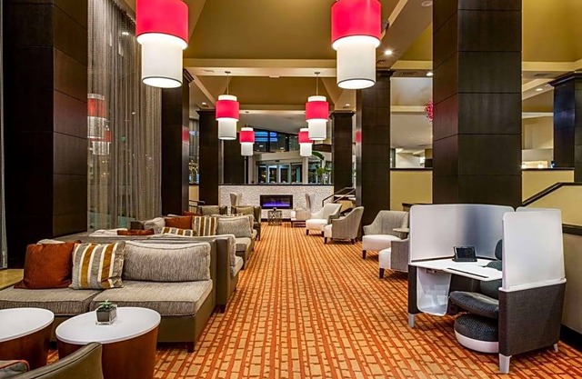 4-Star Hotel ∙ Sonesta White Plains Downtown