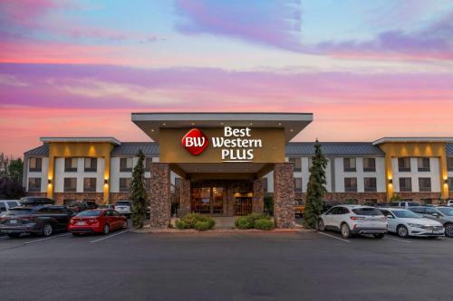 Olympic Inn 